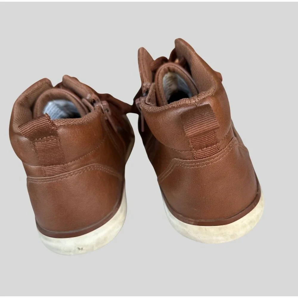 Boys Brown Faux Leather High-Top Sneakers With Side Zipper & Lace-Up Size 5